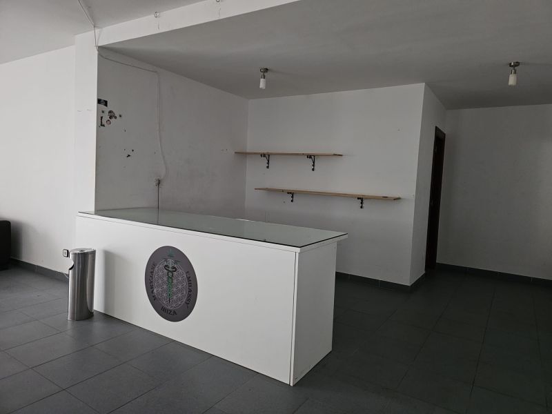 LOCAL COMERCIAL 1ª PLANTA