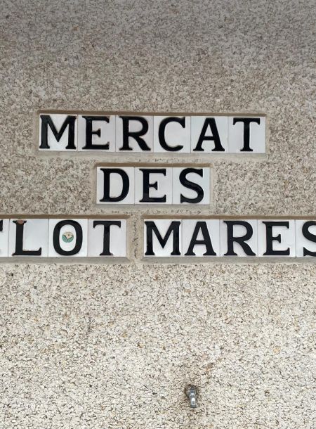 PERMISES IN THE CLOT MARES MARKET