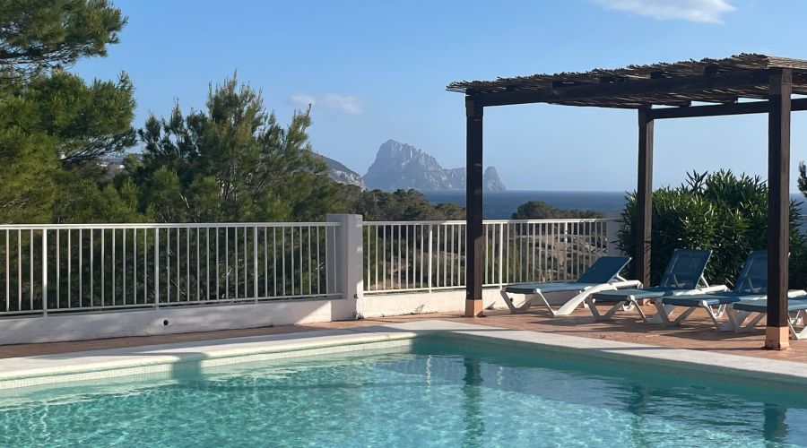 ALQUILER ANUAL CON VISTAS AL MAR