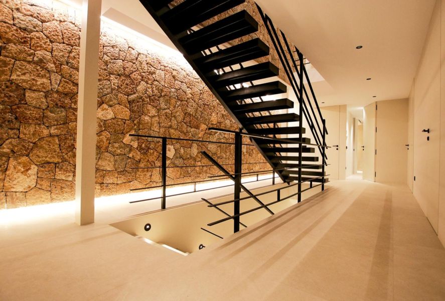 VILLA EN CALA SALADA